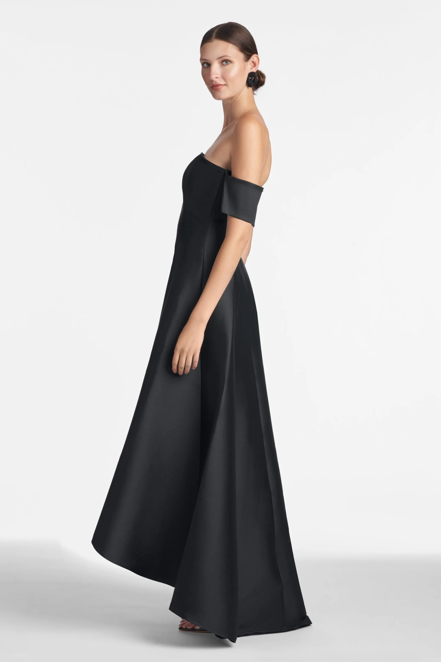 Agyness Gown - Black 3 Agyness Gown - Black - Image 3