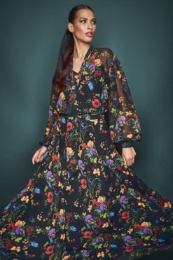 Nora Top - Noir Wildflower -Sachin & Babi Shop SHOT 26 0077 scaled